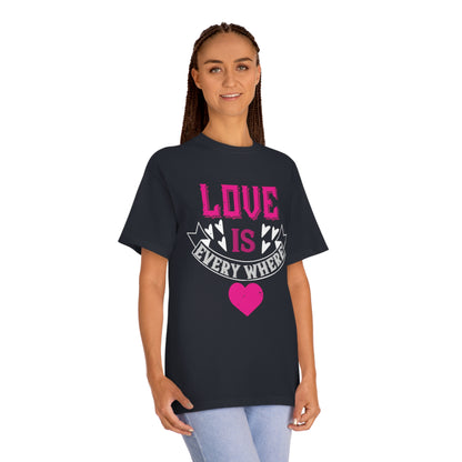 Love is everywhere Unisex Classic Tee