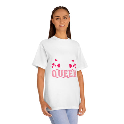 I love my queen Unisex Classic Tee