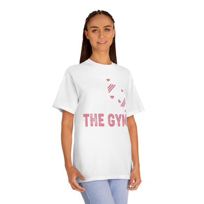 This girl loves the gym Unisex Classic Tee